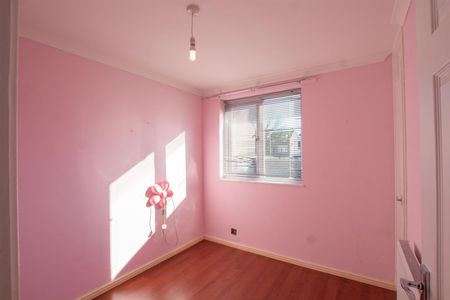 Linton Place, Haverhill - Photo 2