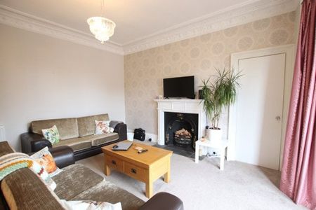 Strathmartine Road, Downfield - Photo 2