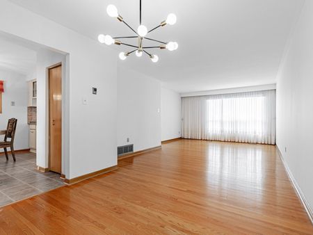 For Lease - 33 Ladner Drive, Toronto, Ontario - Photo 2