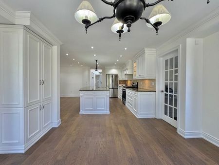 For Lease - 5439 Planters Wood Court, Mississauga, Ontario - Photo 4