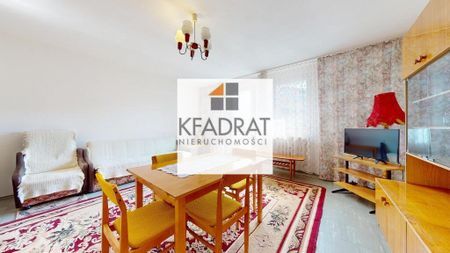 Rozkładowe mieszkanie w niskim bloku - Zdjęcie 5