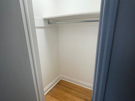 For Lease - 517 Eglinton Avenue Unit# 4, Toronto, Ontario - Photo 3