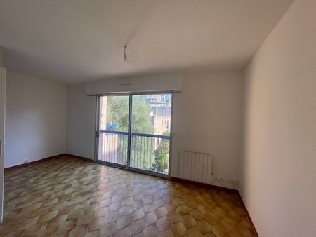 Location Appartement 1 pièce 25m² BASTIA 20600 - Photo 2
