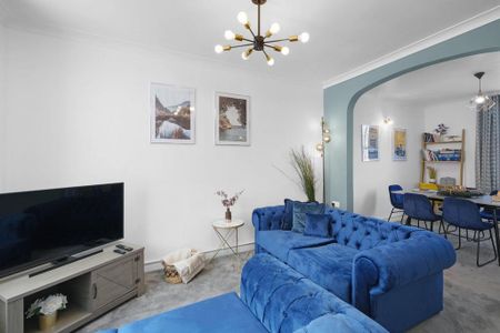 3 bedroom detached house to rent - Photo 5