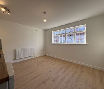 High Street, Coleshill - Photo 4