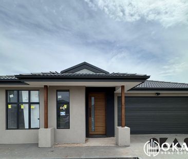 Stunning 4-Bedroom Brand New Home with Modern Elegance and Prime Lo... - Photo 5