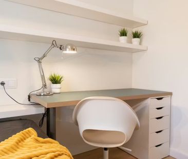 Avenida del Cardenal Herrera Oria, Madrid, Community of Madrid 28034 - Photo 3