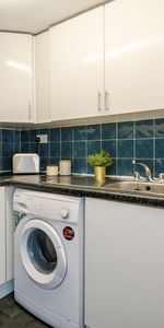 2 VICTORIA TERRACE Leeds - LS3 1BX - Photo 3