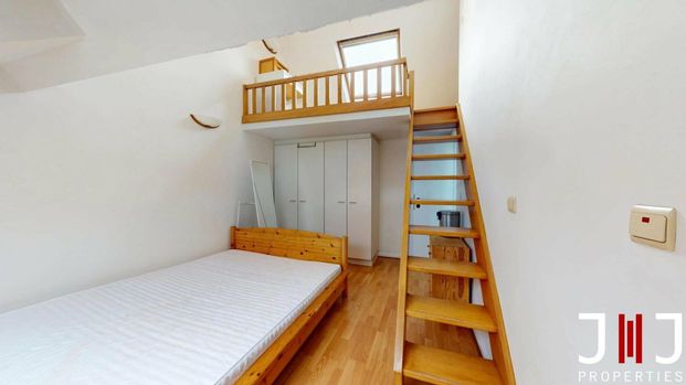 Triplex for rent - Photo 1