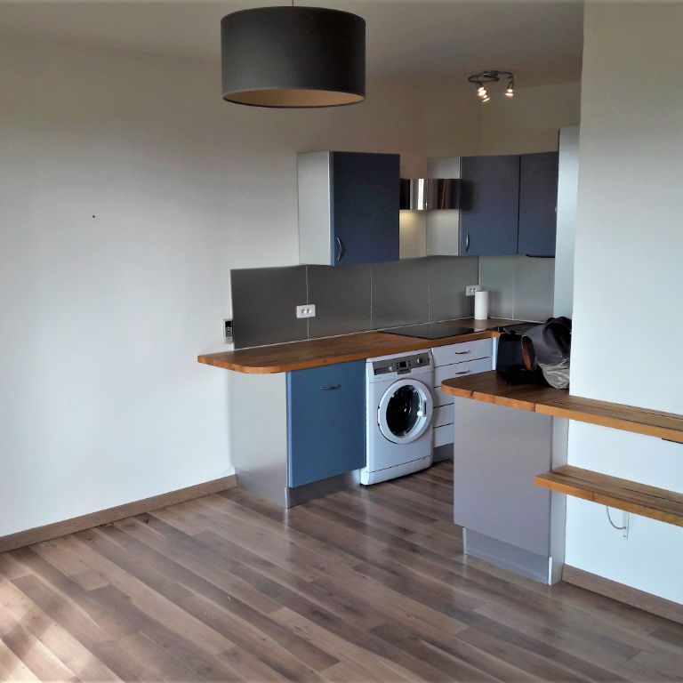 CARPENTRAS : appartement F2 (37 m²) en location - Photo 1
