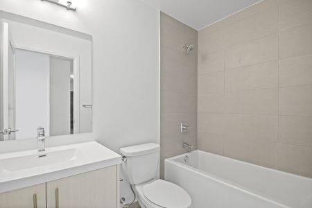 For Lease - 286 Main Street Unit# 404, Toronto, Ontario - Photo 2
