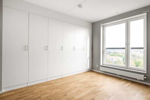 Muréngatan 28 - Photo 1