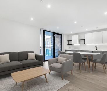 Willowbrook House, Woodberry Down, N4 - Photo 2