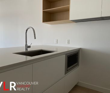 Condo in Burnaby, BC - Photo 1