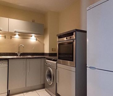 1 bedroom flat to rent - Photo 6