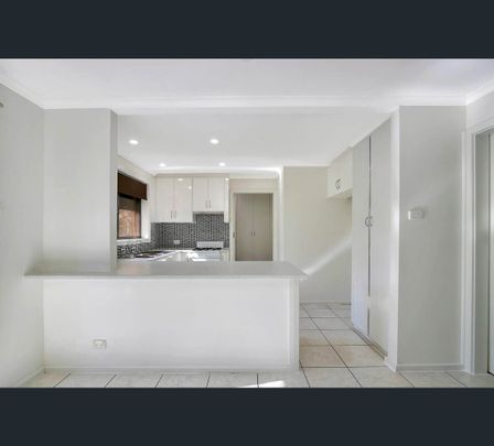 14 Darrell Street, Evanston Park, SA 5116 - Photo 1
