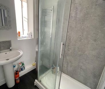 1 bedroom property to rent - Photo 6