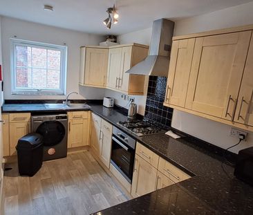 5 bedroom property to rent - Photo 2