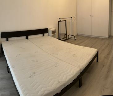 Priestranný 2-izbový byt blízko centra - ČSA armády – Fotografia 3