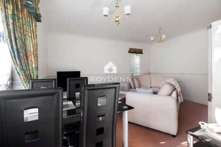 Ash Way, Colchester, CO3 - Photo 2