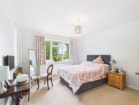 5 bedroom detached house to rent - Photo 5