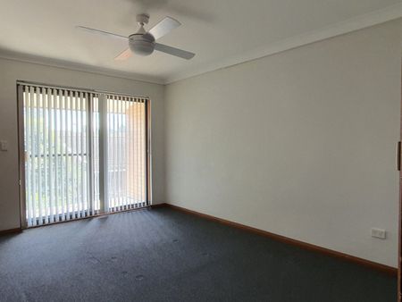 Ingleburn - Photo 5