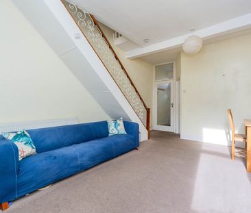 2 Bed Terraced House, Horton Road, M14 - Photo 3