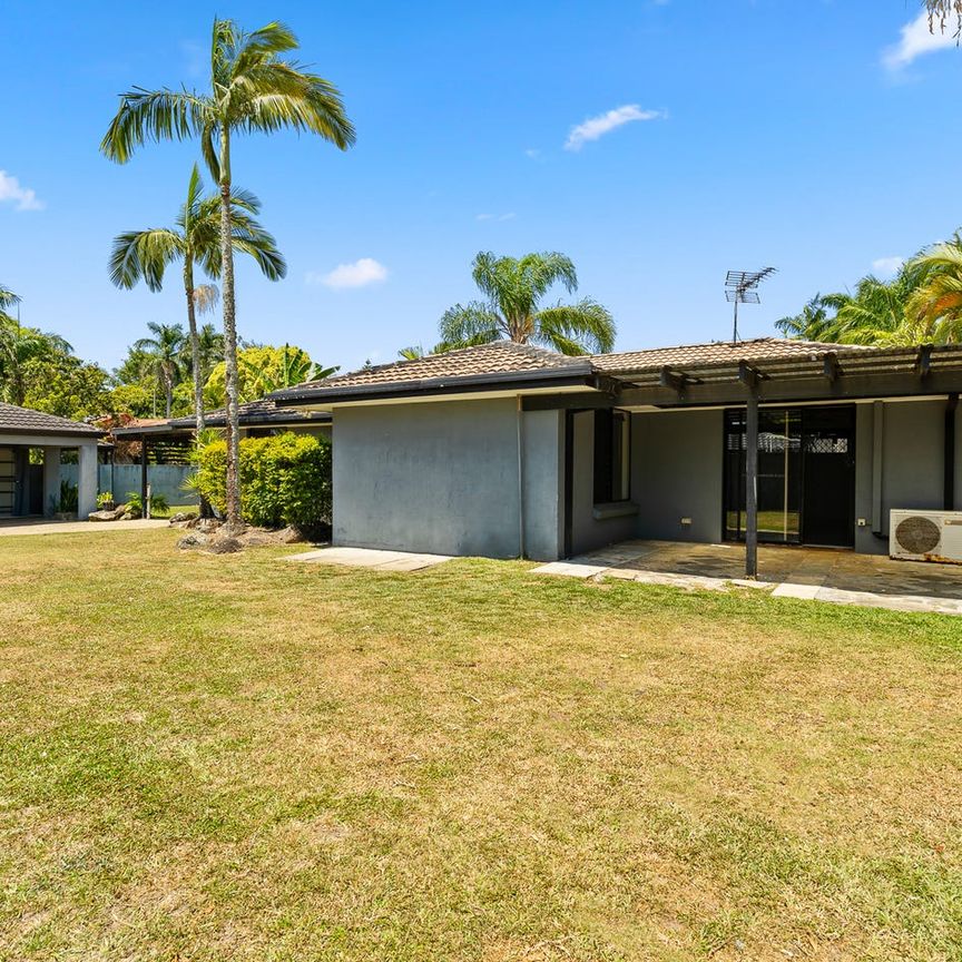 16 Angaston Avenue, Carrara, Qld 4211 - Photo 1