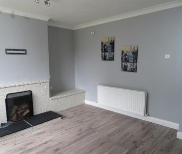 27 Churchill Place, Waringstown, BT66 7QS - Photo 2