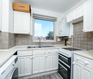 2 bedroom maisonette to rent - Photo 3