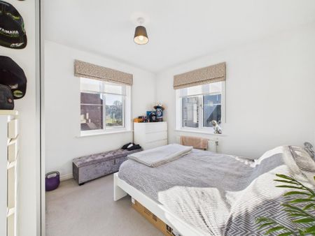 2 bedroom apartment to rent - Photo 4