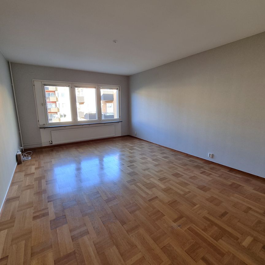 Skolgatan 11 - Foto 1