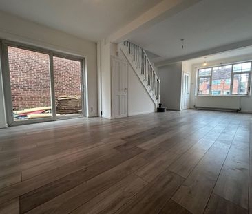 3 Bed Semi-Detached House, Glencoe Avenue, LE4 - Photo 2