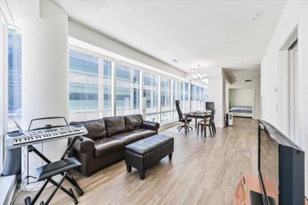 For Lease - 1 Bloor Street Street Unit# 426, Toronto, Ontario - Photo 4