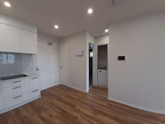 Spacious 2 bedrooms Apartment - Photo 1