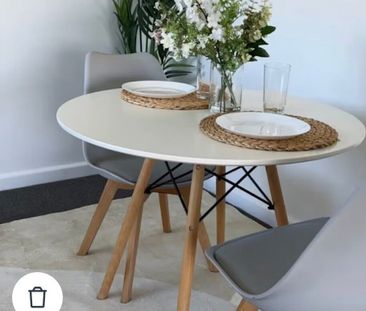 Oakleigh South - Photo 2