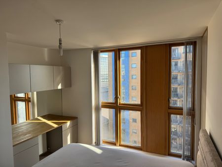 2 Bed Flat, Watermans Place, LS1 - Photo 3