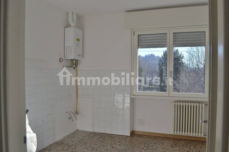 Trilocale via Carlo Besozzi 15, Centro, Gavirate - Photo 2