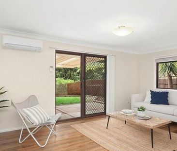 Immaculately presented single level home - Photo 6