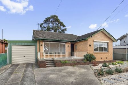 48 Neptune Avenue, Newcomb - Photo 3