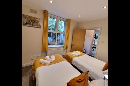 2 Bed Flat, Mount Street, CV5 - Photo 4