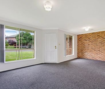 Three Bedroom Duplex in Excellent Location - Photo 1