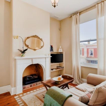 2 Bed, 1 Bath - Photo 1