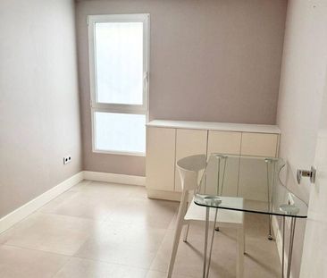 3 room luxury Apartment for rent in Valencia - Photo 5