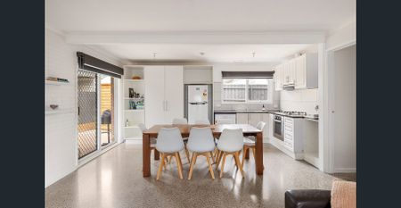 Updated throughout with plenty of Space! - Photo 4