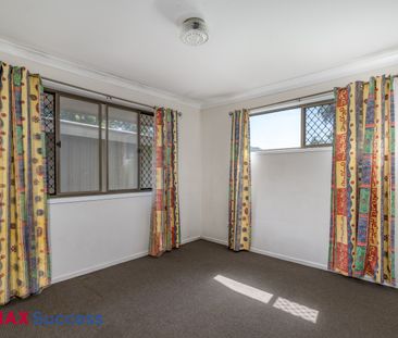 2/208 Tor Street, Rockville QLD 4350 - Apartment For Rent | Domain - Photo 2