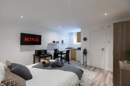 Studio to rent - Photo 4