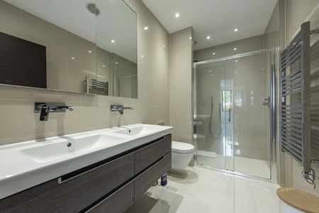 2 bedroom apartment to rent - Photo 5