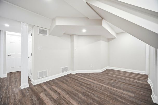 For Lease - 5 Streamline Drive Unit# Bsmt, Brampton, Ontario - Photo 1