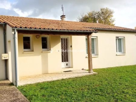 Location Maison 4 pièces 115 m2 à Matha - Photo 4